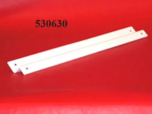"BRACKET - ""Z"" CENTER REAR SEAT STEP FILLER 280/X80'03"